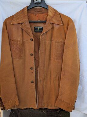 fantastic international vintage (70's) leather jacket.